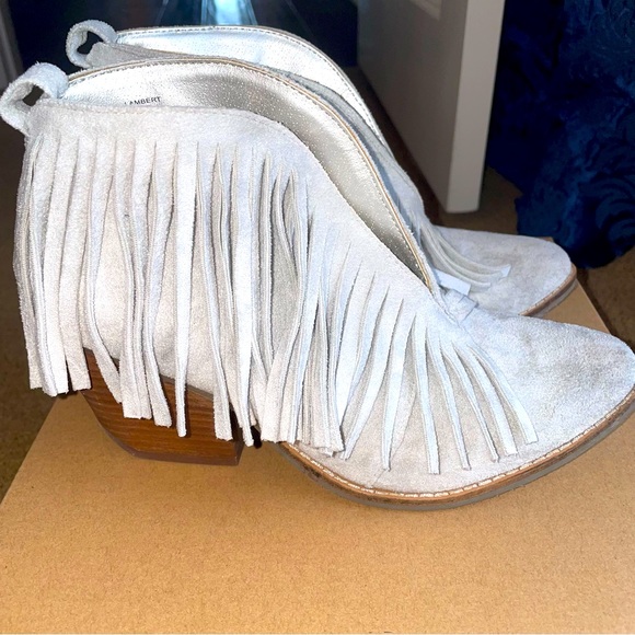 Cowgirl Ankle Boot! - Picture 1 of 4